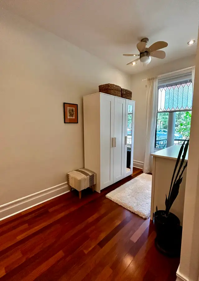 Appart. RDC 3 chambres Plateau   cour   stationnement - Photo 13