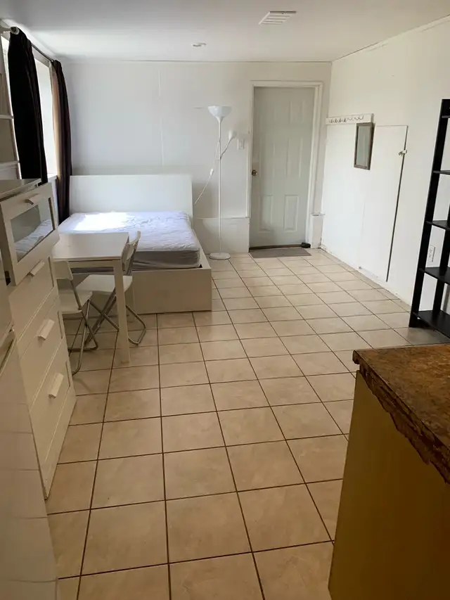 Bachelor studio - Photo 2