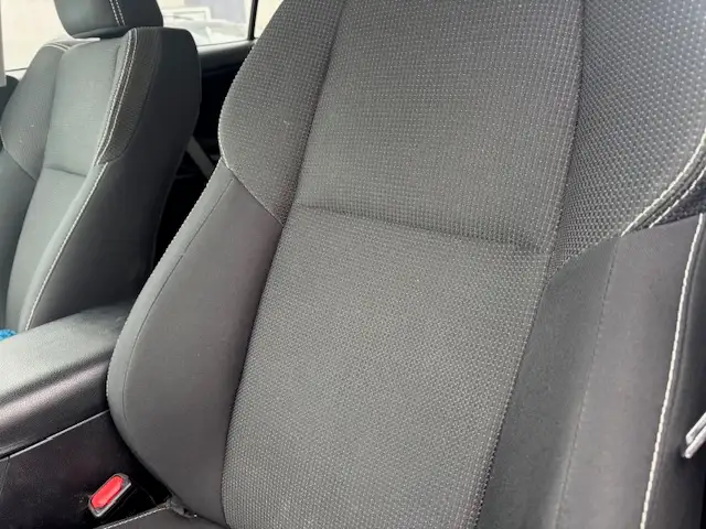 2017 Toyota RAV4 XLE AWD SUNROOF - WARRANTY INCLUDED - Photo 11