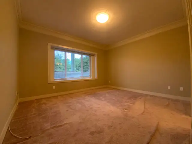 3-Bed & 2-Bath Upper Suite in Port Coquitlam - Photo 5