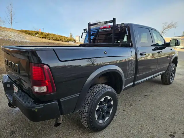 2018 Ram 2500 Powerwagon Laramie 6.4L Hemi 6.4ft standard box - Photo 4