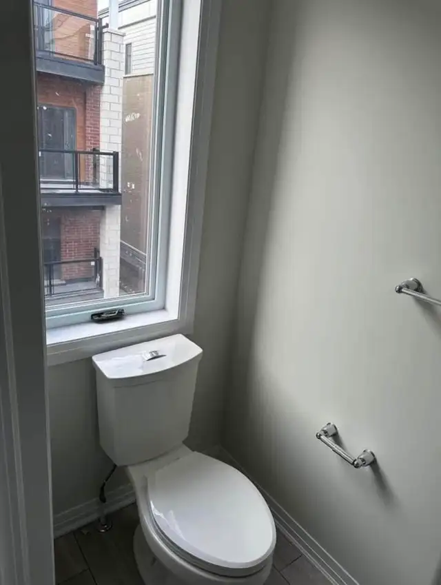 Townhouse for rent - Photo 6