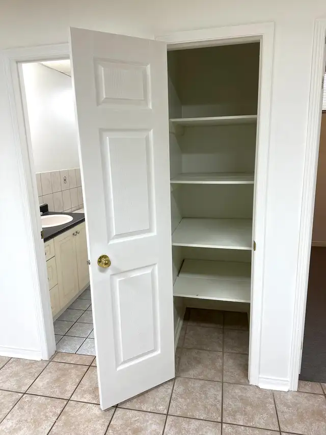 2 Bedroom Basement – Utilities & Parking – Dufferin/Eglinton - Photo 7