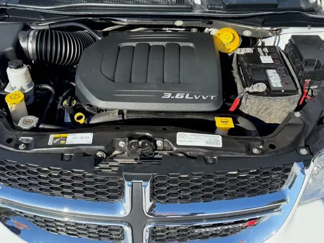 2015 Dodge Grand Caravan Crew E Stow n Go PKG .... 7 SEAT - Photo 7