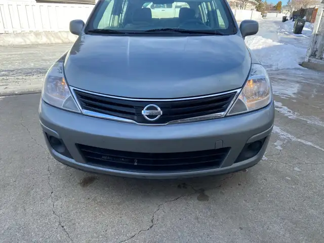 2012 NISSAN VERSA SL HATCHBACK - Photo 2