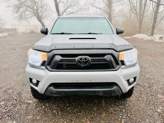 2015 TOYOTA TACOMA 4x4 - Photo 2