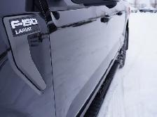 2023 Ford F-150 TRIPLE BLACK LARIAT ONLY 18,000KMS STILL AS NEW! - Photo 14