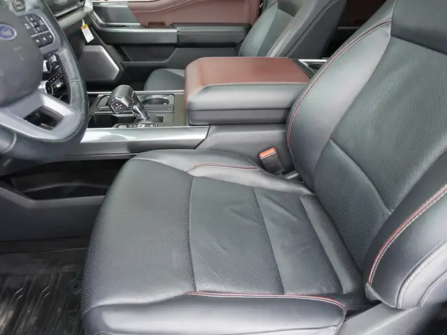 2023 Ford F-150 TRIPLE BLACK LARIAT ONLY 18,000KMS STILL AS NEW! - Photo 17