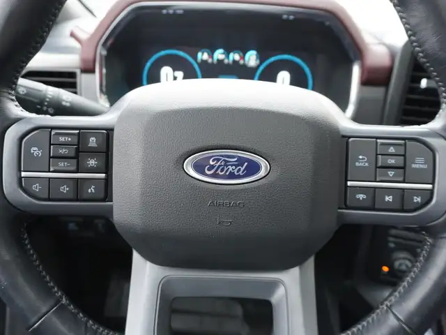 2023 Ford F-150 TRIPLE BLACK LARIAT ONLY 18,000KMS STILL AS NEW! - Photo 29