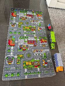 car mat and trucks - Photo 2