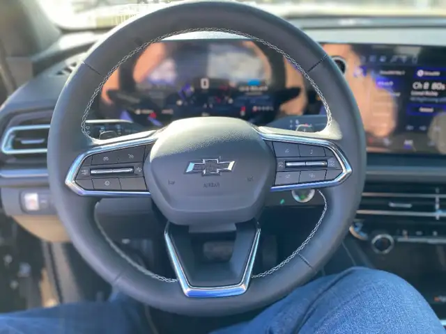 2026 Chevrolet Traverse LT Heated Seats|Heated Steering|7 Passen - Photo 4