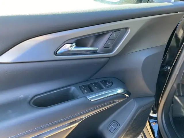 2026 Chevrolet Traverse LT Heated Seats|Heated Steering|7 Passen - Photo 13