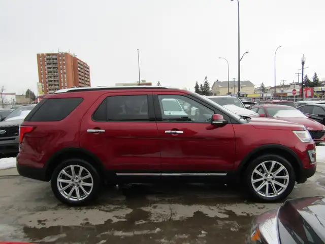 2017 Ford Explorer 4WD 4dr Limited LOADED LEATHER PANO-ROOF - Photo 3