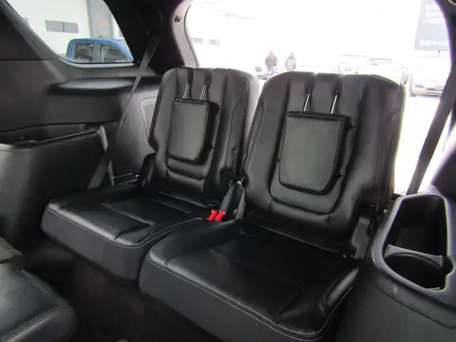 2017 Ford Explorer 4WD 4dr Limited LOADED LEATHER PANO-ROOF - Photo 17