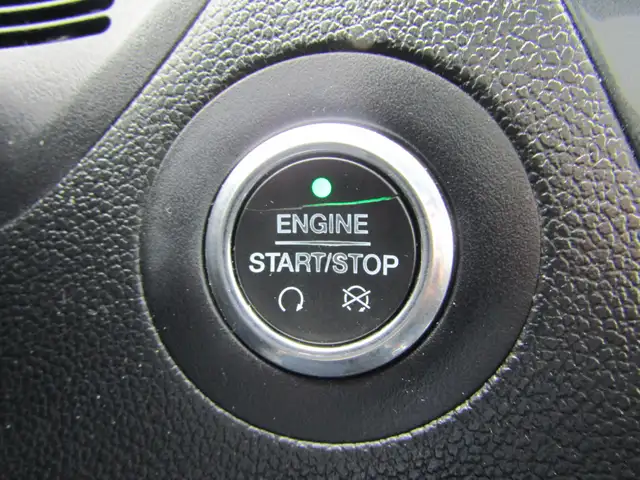 2017 Ford Explorer 4WD 4dr Limited LOADED LEATHER PANO-ROOF - Photo 29