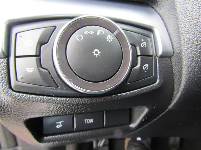 2017 Ford Explorer 4WD 4dr Limited LOADED LEATHER PANO-ROOF - Photo 30