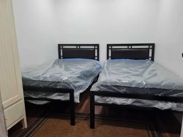 Basement 2 Bedroom Apartment for Rent – Mississauga (Mavis &Derr - Photo 4