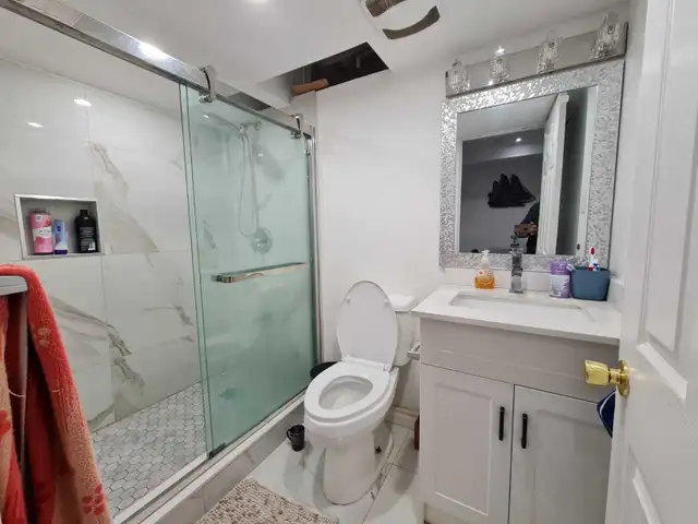 Basement 2 Bedroom Apartment for Rent – Mississauga (Mavis &Derr - Photo 6