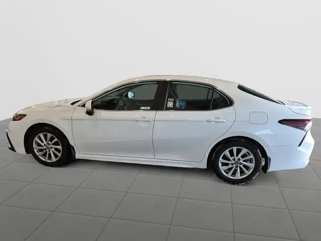 2024 Toyota Camry SE SE | Heated Seats & Wheel - Photo 7