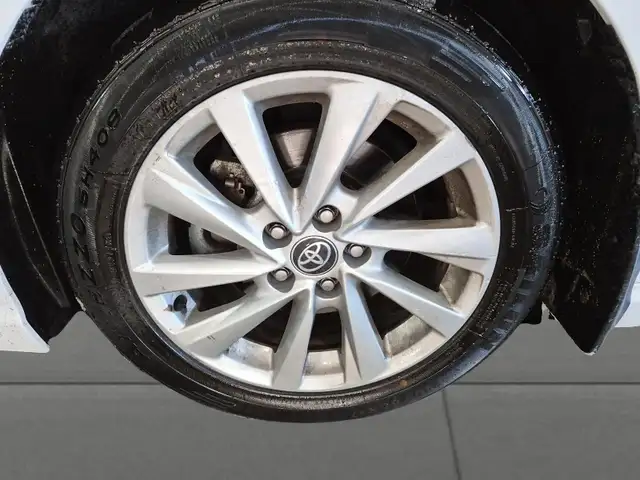 2024 Toyota Camry SE SE | Heated Seats & Wheel - Photo 9