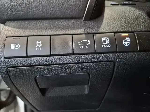 2024 Toyota Camry SE SE | Heated Seats & Wheel - Photo 23