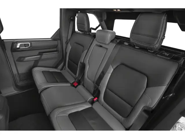 2026 Ford Bronco - Photo 10