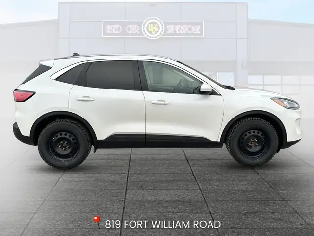 2022 Ford Escape - Photo 8