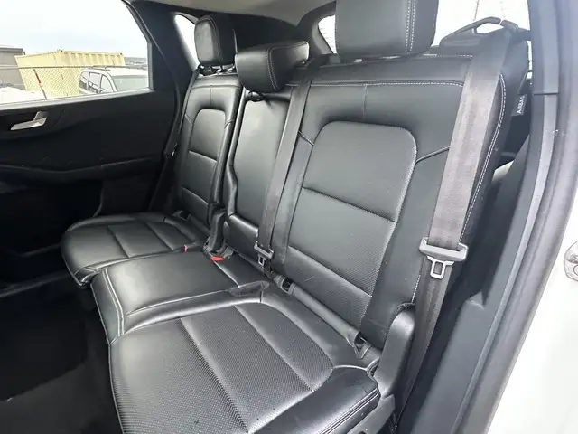 2022 Ford Escape - Photo 11