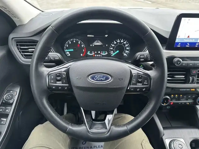 2022 Ford Escape - Photo 15