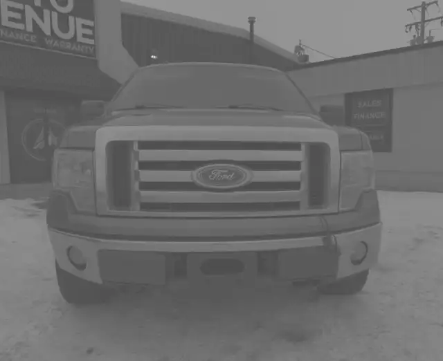 2010 Ford F-150 XL - 5.4L V8! READY FOR HARD WORK! - Photo 8