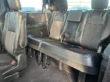 2015 Chrysler Town & Country S | NAVI | BACK-UP CAM | BLIND SPOT - Photo 16