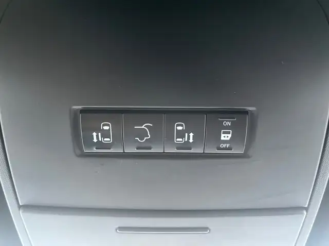 2015 Chrysler Town & Country S | NAVI | BACK-UP CAM | BLIND SPOT - Photo 26