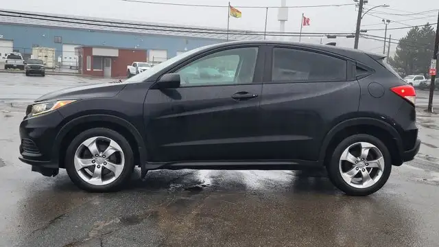 2021 Honda HR-V LX - Photo 3