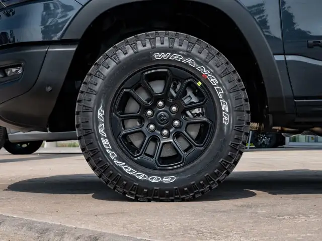 2026 Ram 1500 Rebel - Photo 14