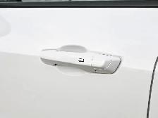 2025 Chevrolet Traverse LT AWD 2.5T - Photo 8