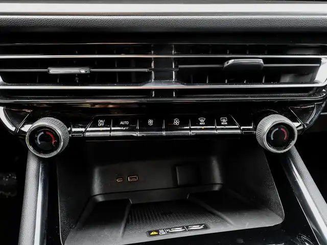 2025 Chevrolet Traverse LT AWD 2.5T - Photo 27