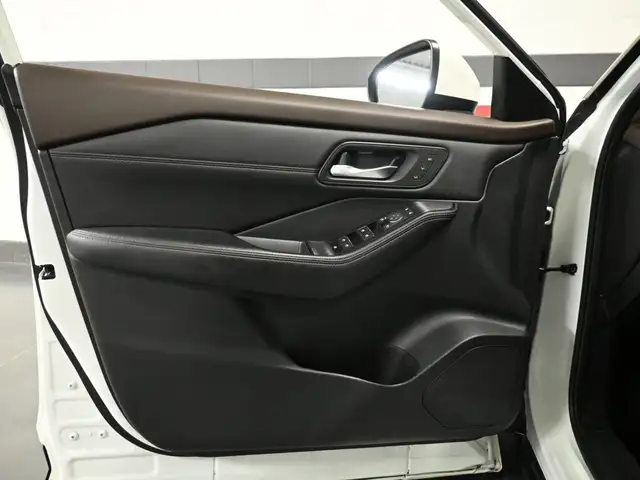 2023 Nissan Rogue SL No Accident Leather 360CAM Navigation Panor - Photo 11