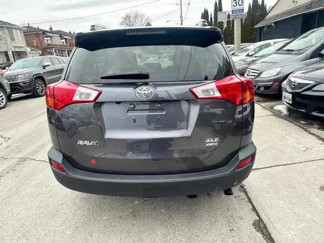 2014 Toyota RAV4 XLE - Photo 22