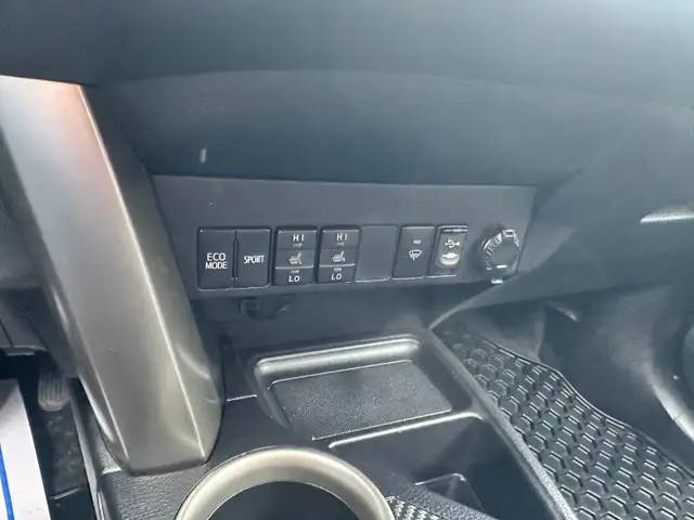 2014 Toyota RAV4 XLE - Photo 30