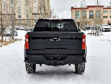 2026 Chevrolet Silverado 1500 ZR2 - Photo 12