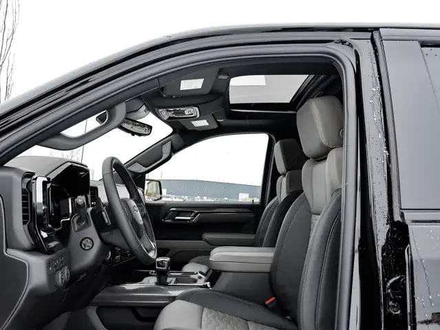 2026 Chevrolet Silverado 1500 ZR2 - Photo 16