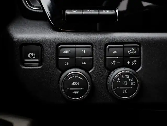 2026 Chevrolet Silverado 1500 ZR2 - Photo 21