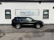 2024 Mitsubishi Outlander Plug-In Hybrid - Photo 2