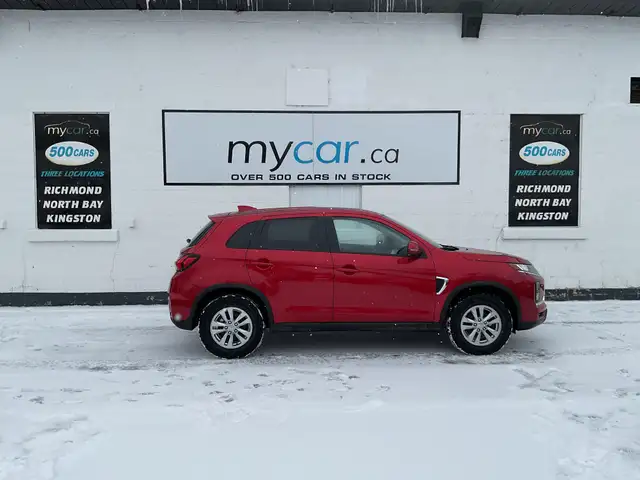 2024 Mitsubishi RVR - Photo 2