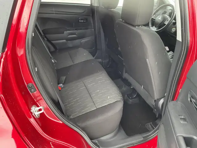 2024 Mitsubishi RVR - Photo 11