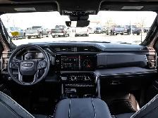 2026 GMC Sierra 1500 AT4X - Photo 17