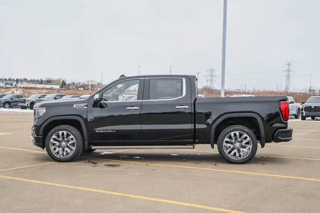 2026 GMC Sierra 1500 Denali - Photo 5