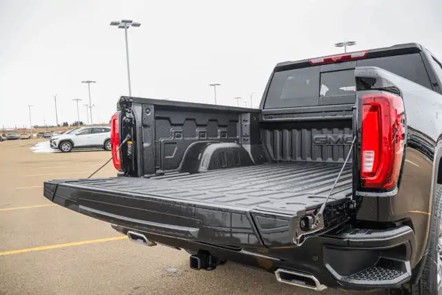 2026 GMC Sierra 1500 Denali - Photo 8