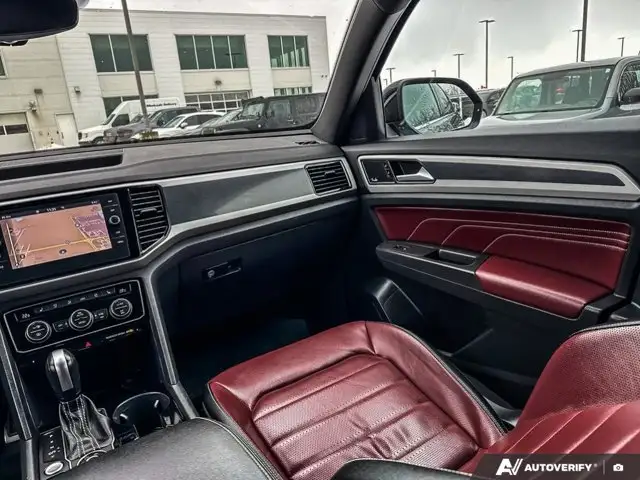 2022 Volkswagen Atlas Cross Sport Execline | VW CERTIFIED - Photo 12