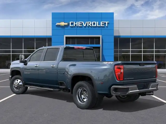 2026 Chevrolet Silverado 3500HD LTZ - Photo 3
